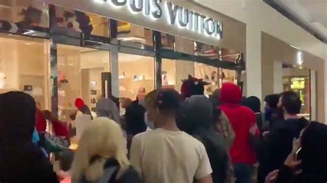 us looting louis vuitton|louis vuitton store locations us.